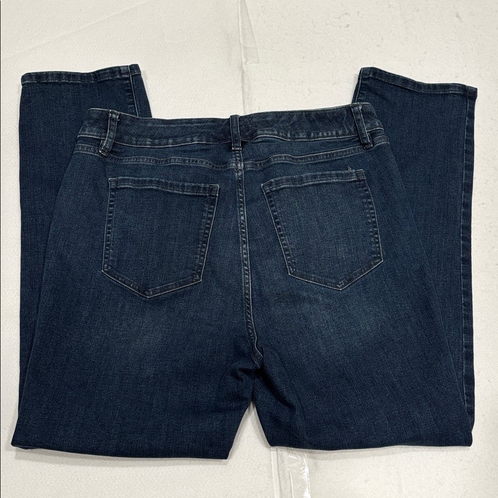 Lane Bryant Deep Blue Straight Leg Jeans Sz 16 Five pocket Zip Fly Comfy Stretch - Picture 2 of 7